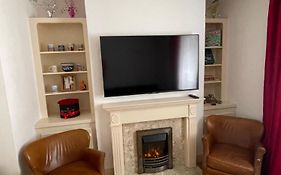 Rooms In Shared House In Kensington